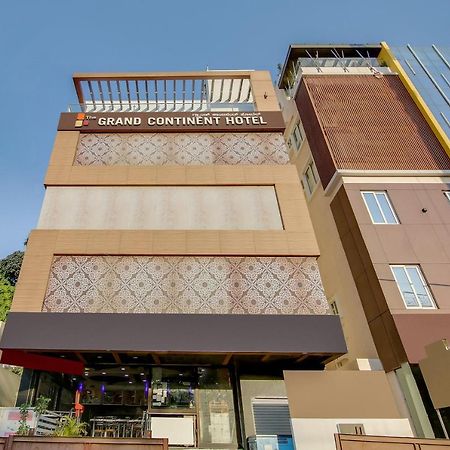 The Grand Continent Hotel Bangalore Exterior photo